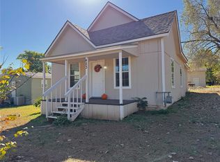 423 Loy St, Meeker, OK 74855
