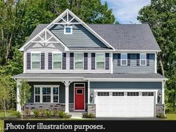 6191 Krystina Dr, Lorain, OH 44053