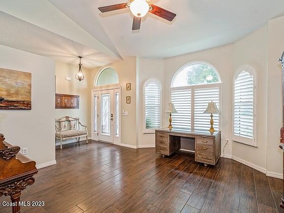 2nd image of 948 Whisperoak Dr