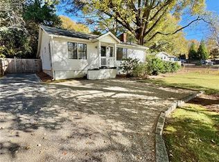 635 Valley Brook Rd, Scottdale, GA 30079