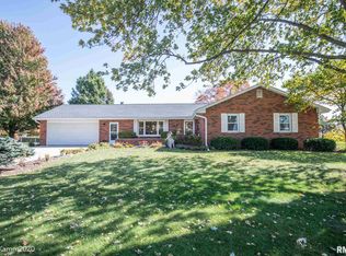 316 W Hazelwood St, Morton, IL