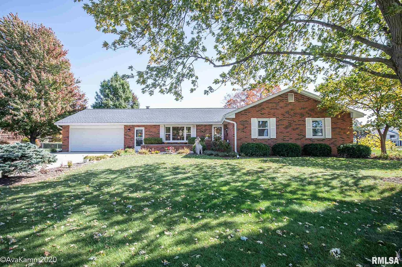 316 W Hazelwood St photo 1