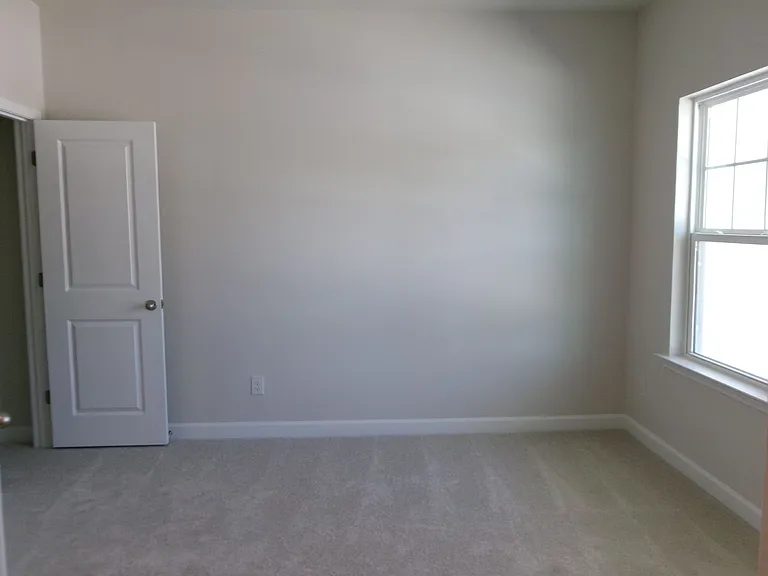 738 Ebb Tide Rd — Photo 3