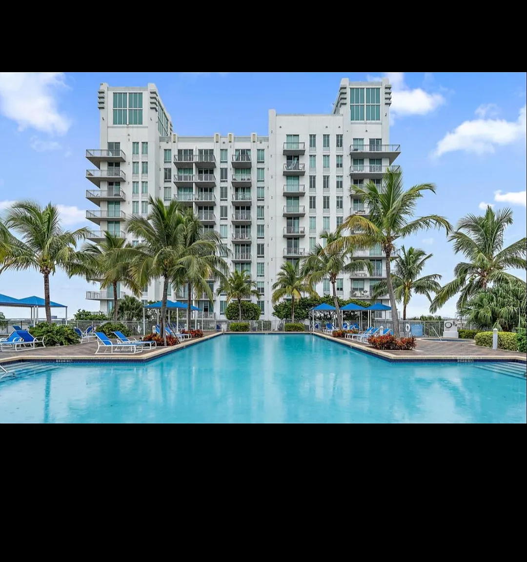 2 bed, 2.5 bath, 1245 sqft, $3,000 — Photo 3