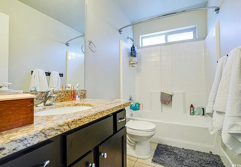 789 W Star Spangled Dr — Photo 24