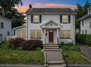 34 Cypress St, Millburn Twp., NJ 07041