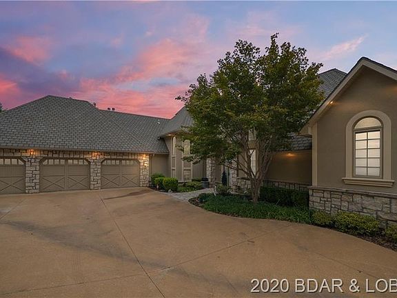 2nd image of 1189 Via Appia Dr