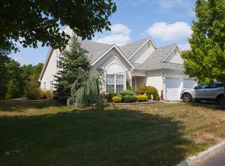 42 Winding River Rd, Lakewood, NJ 08701