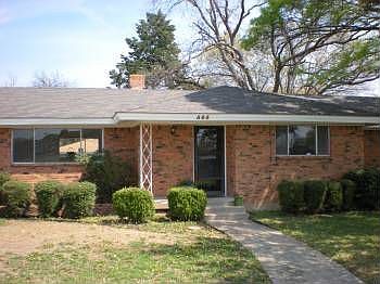 1st image of 505 Lone Oak Dr
