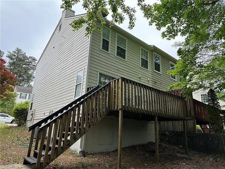 1271 Vintage Pointe Dr — Photo 3