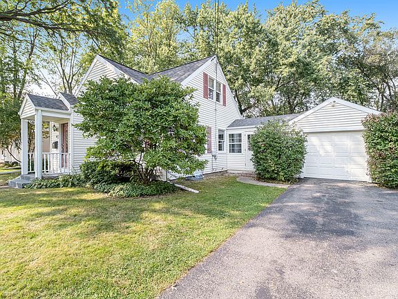 2nd image of 132 Winston Dr