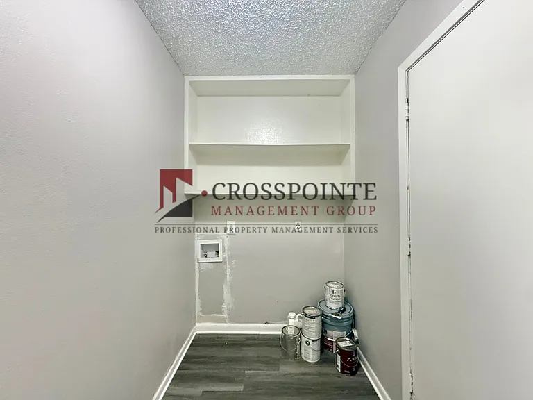 12402 Gentry Triplex — Photo 8