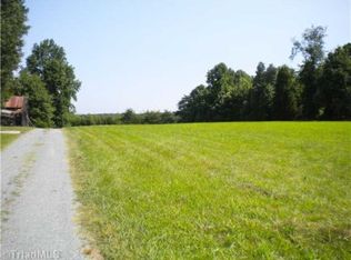 1535 Old Hollow Rd, Winston salem, NC 27105