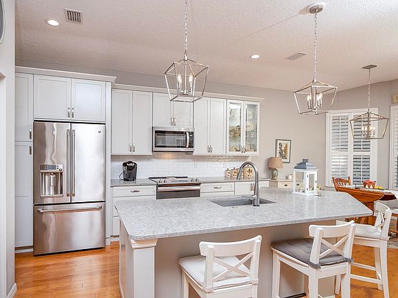 2nd image of 785 El Vergel Ln