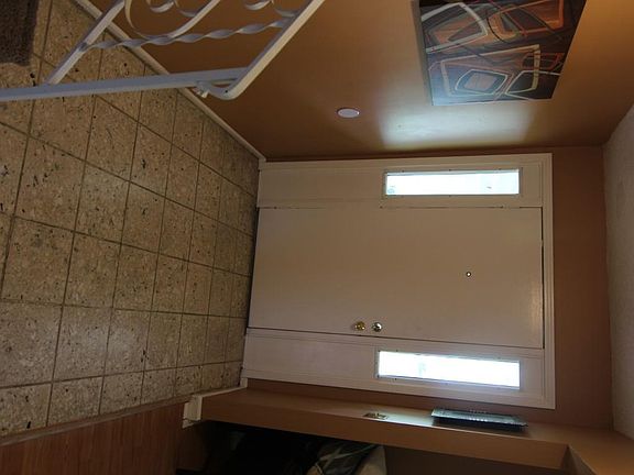 4th image of 2941 Edge Moor Dr