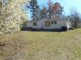 5635 Annawood Dr, Hope Mills, NC 28348