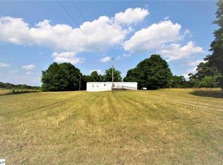 8597 Greenpond Rd, Gray court, SC 29645