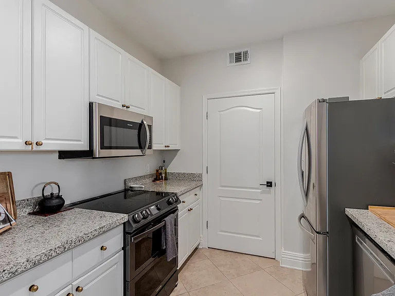 1701 E Colter St #243 — Photo 2