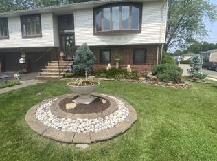 91 Parson Rd, Clifton, NJ 07012