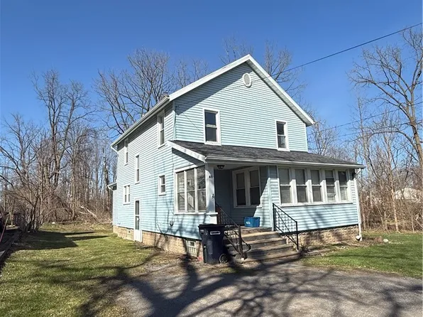 45 Church St, Elba, NY 14058
