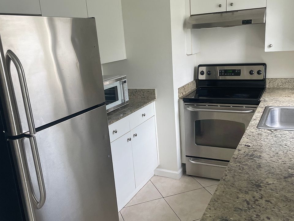 kitchen right side