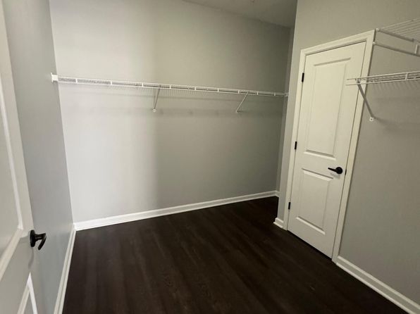 475 Avenel St APT 102, Avenel, NJ 07001