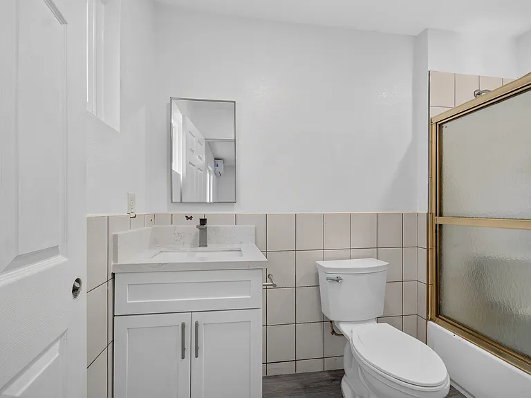 Ensuite bathroom