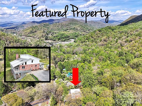 2nd image of 487 Julia Ln