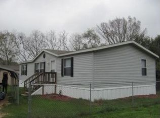 515 Bayou Dr, Danbury, TX 77534