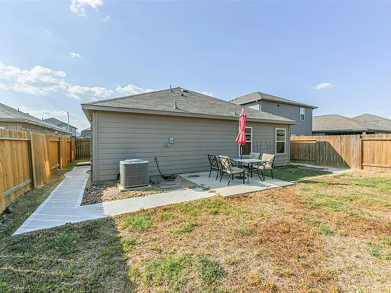 15238 Snowdrop Field Dr — Photo 25