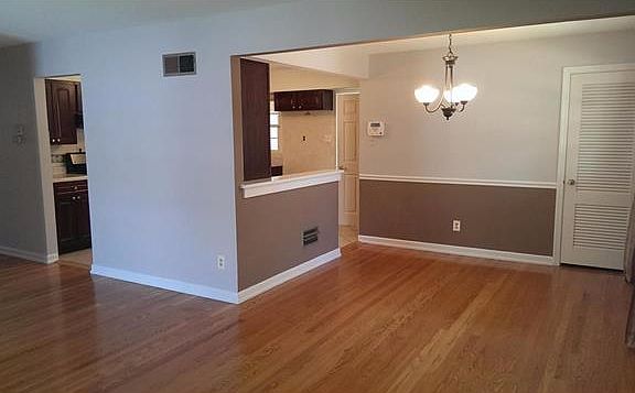 3rd image of 110 Saint Benedict Ln