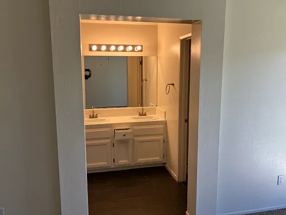 11527 Hannah Denise Ave — Photo 14