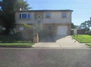 6 Schmitt St, Sayreville, NJ 08872