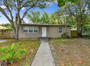 2012 West Dr, West Palm Beach, FL 33409