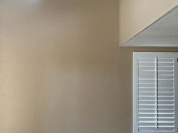 5th image of 343 Kilgarvan Ct
