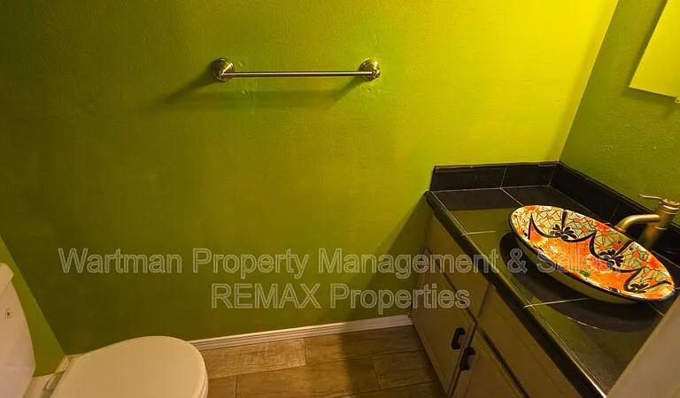 6818 Ravencrest Dr — Photo 8