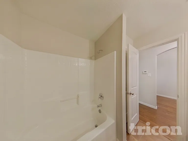 7432 Durness Dr — Photo 12