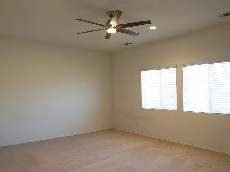 42696 Saragoza Ct — Photo 21