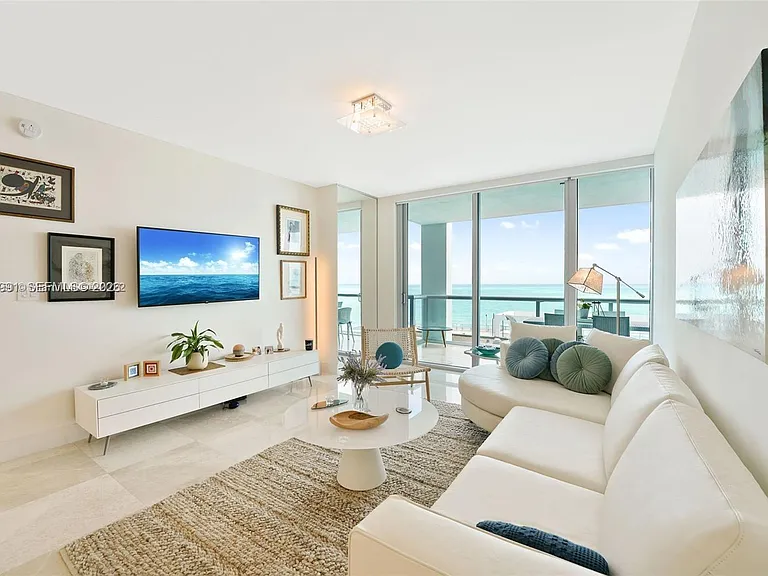 6799 Collins Ave #804 — Photo 4