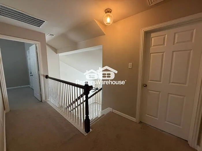 3612 Vienna St — Photo 35