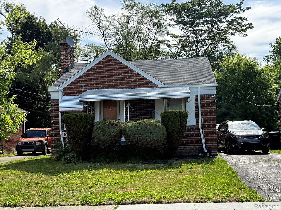 1st image of 18286 Oakfield St
