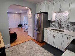 63 West St #2, Windsor Locks, CT 06096