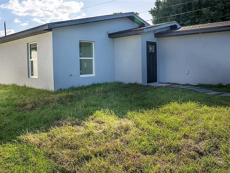 331 Detroit Ave — Photo 12