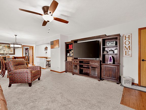 5th image of 5543 Blairwood Dr