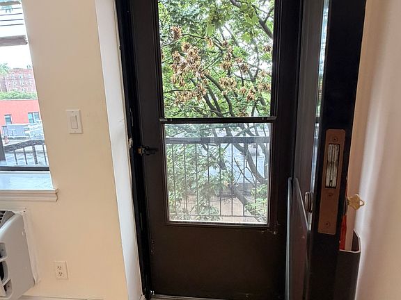 4th image of 75-46 113th St #4R