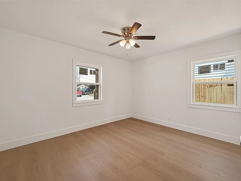 3209 McCrarey Dr — Photo 24