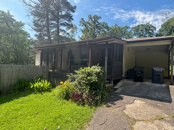 610 Mimosa Dr, Adamsville, AL 35005