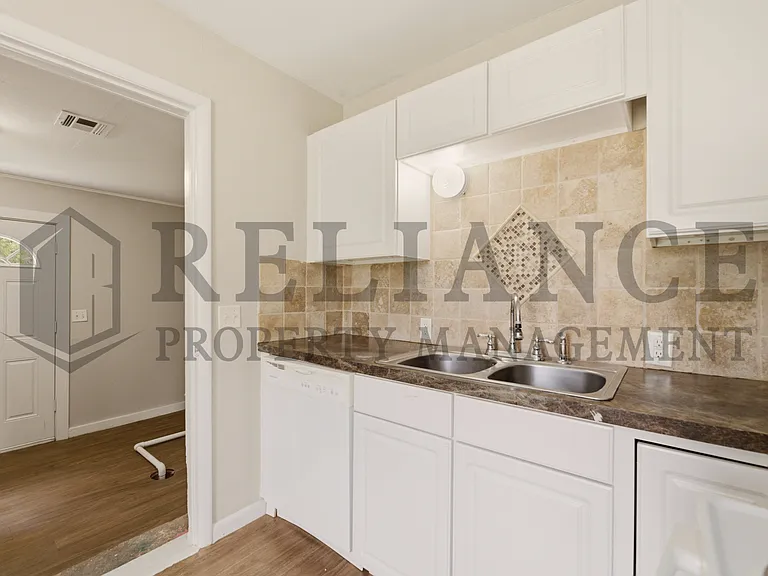 6021 W Newell St — Photo 14