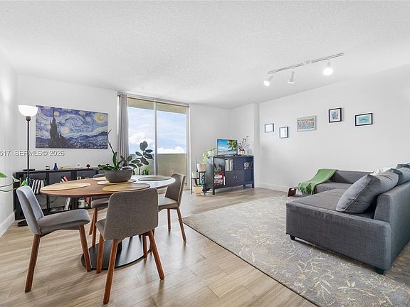 3rd image of 3000 Coral Way APT 1409