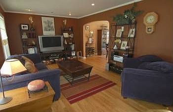 1st image of 4835 N Mulligan Ave